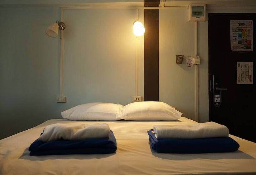 Hotel Slumber Party Surf Khao Lak Hostel