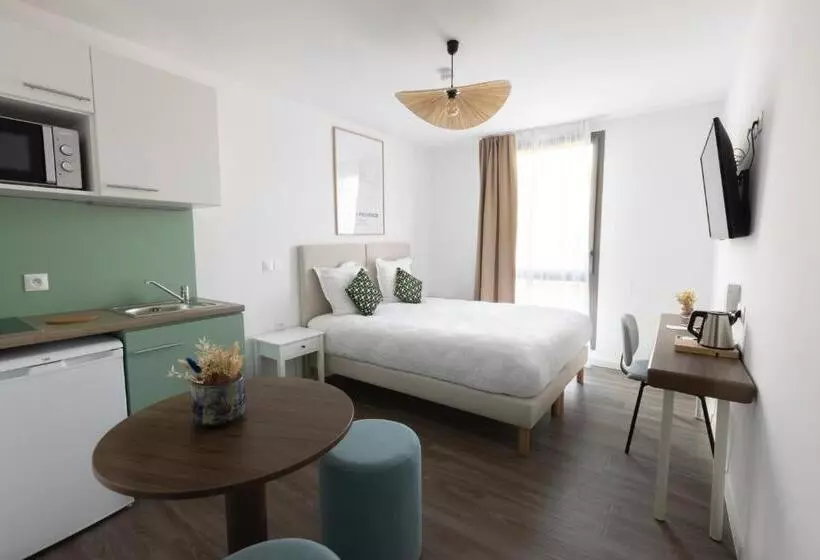 Hotelli The Originals Résidence Aix Schuman