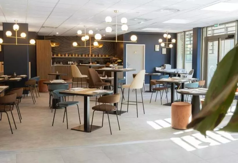 Hotelli The Originals Résidence Aix Schuman