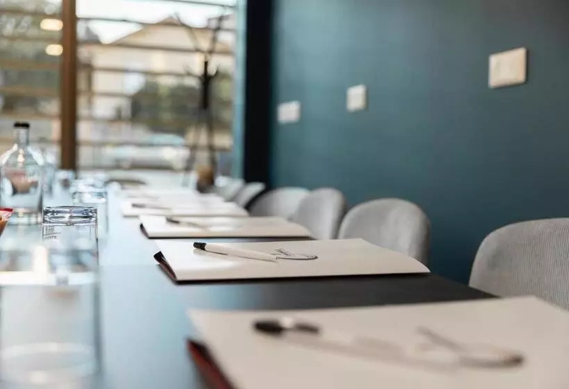 Hotelli The Originals Résidence Aix Schuman