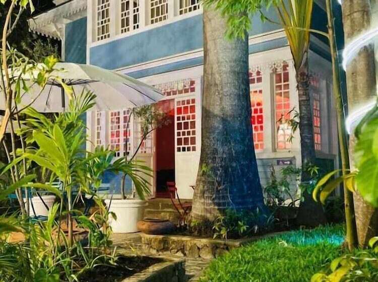 هتل Villa Angélique