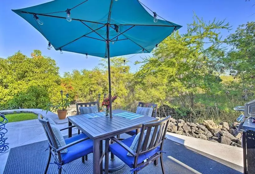 1 Mile To Magic Sands Beach: Kailua Kona Cottage