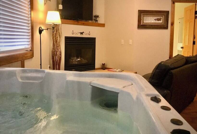 Mountain Shadows Resort