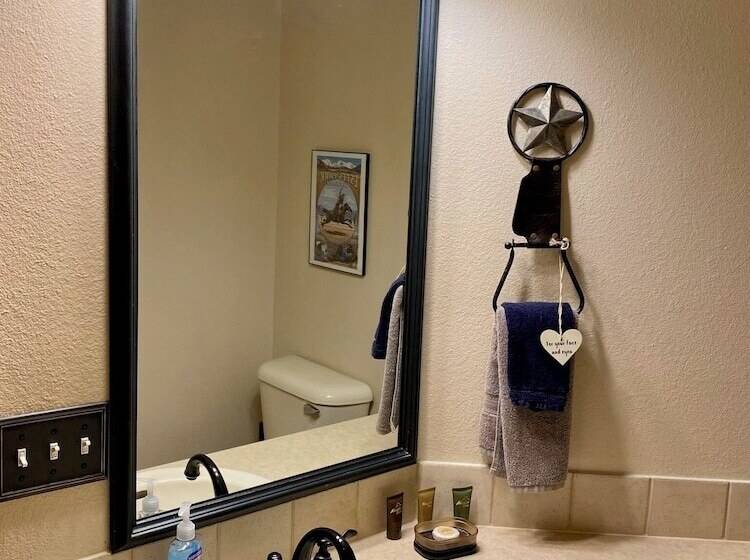 Mountain Shadows Resort