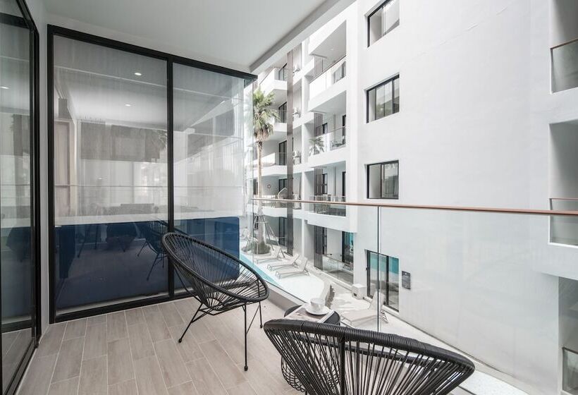 Palmyrah Surin Beach Residence