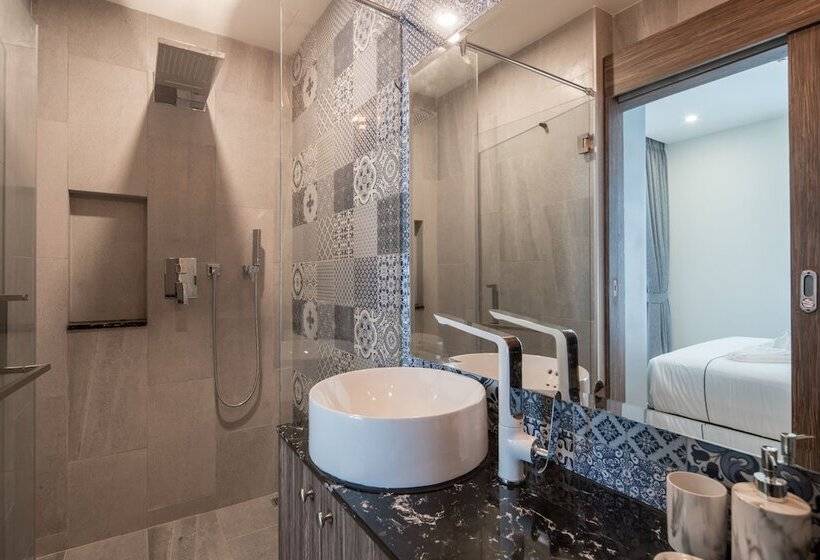 Palmyrah Surin Beach Residence