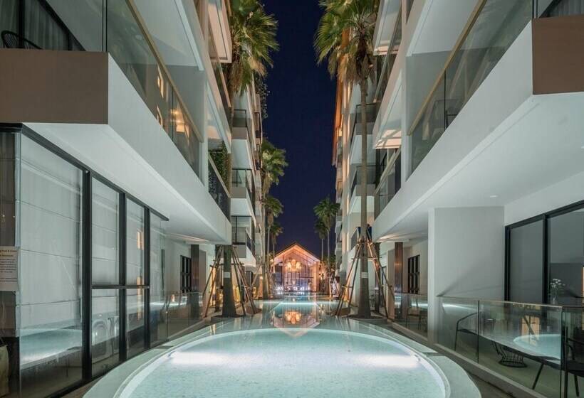 Palmyrah Surin Beach Residence