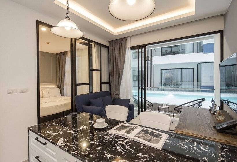 Palmyrah Surin Beach Residence