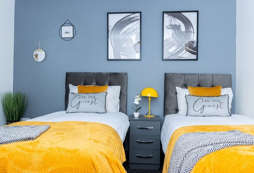 إقامة Cosy 2bedroom House Perfect For Long & Short Stay