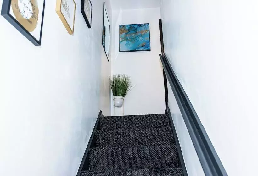 اقامتگاه Cosy 2bedroom House Perfect For Long & Short Stay