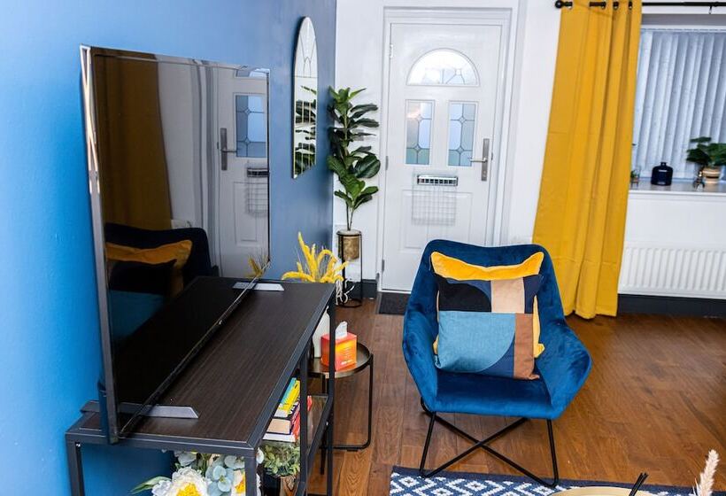 إقامة Cosy 2bedroom House Perfect For Long & Short Stay