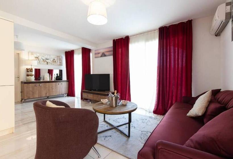 Résidence D Azur Riou