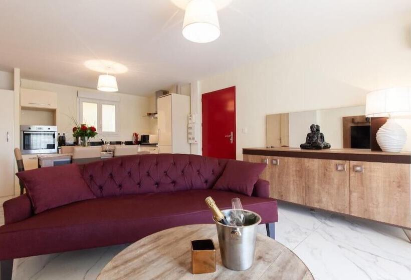 Résidence D Azur Riou