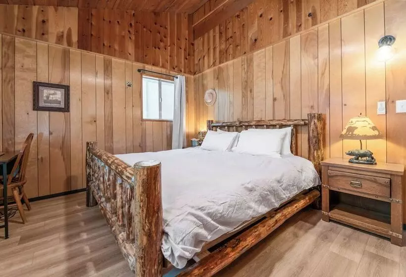 The Oasis Chalet