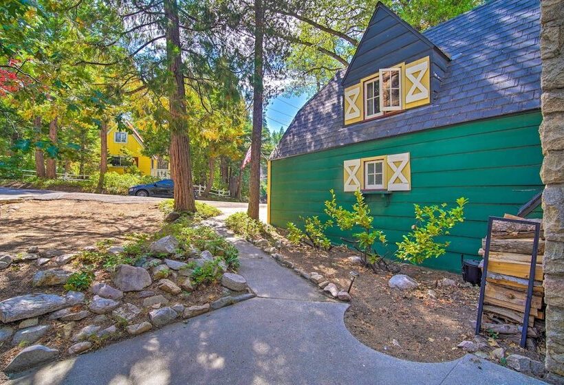 Vintage Lake Arrowhead Cabin   Walk To Lake!