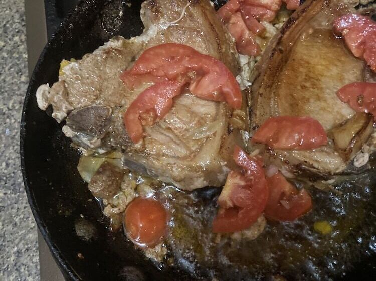 تختخواب و صبحانه Pearly Ron