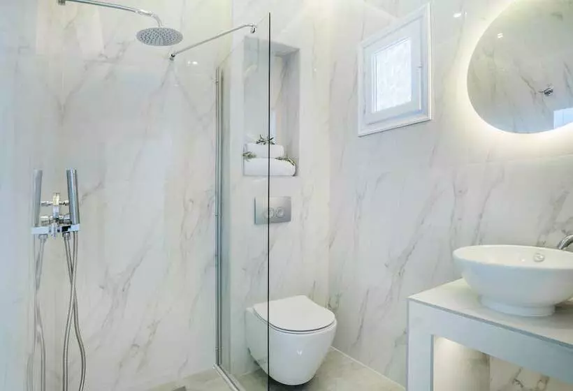 Eleon Suites Afytos