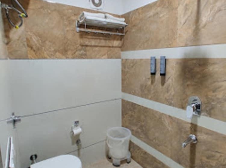 فندق A Star 50m Away From Golden Temple