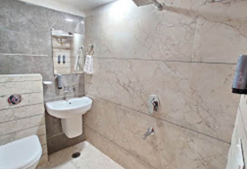 فندق A Star 50m Away From Golden Temple