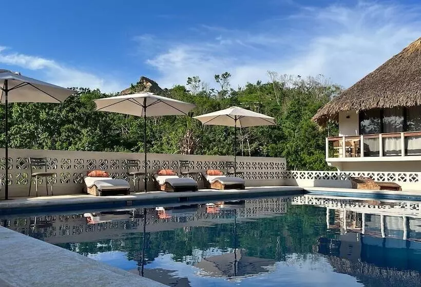 ホテル Cabañas Sicarú