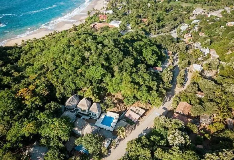 ホテル Cabañas Sicarú