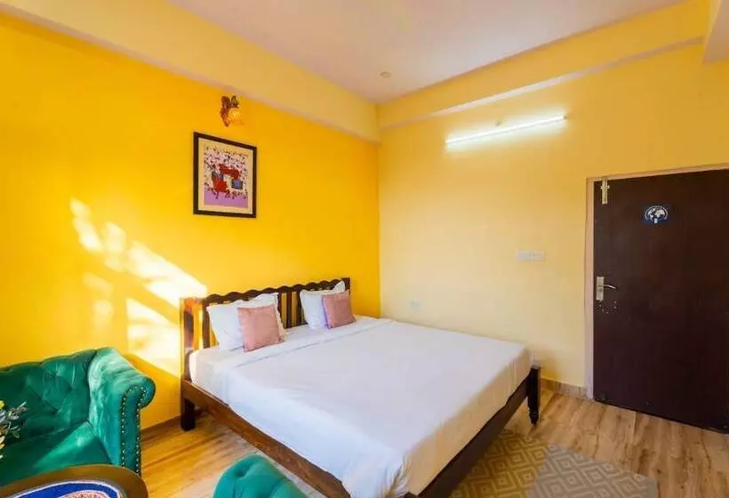 ホテル Gharial Bagh Resort