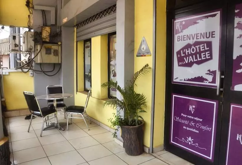 هتل Hôtel De La Vallée Officiel
