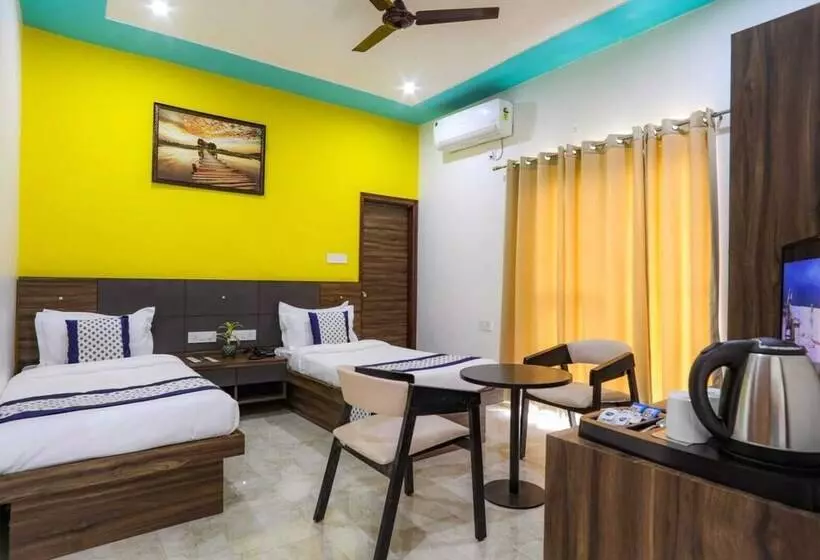 Kds Residency Hotel And Banquet