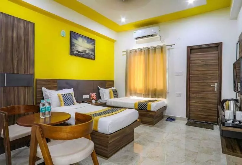 Kds Residency Hotel And Banquet