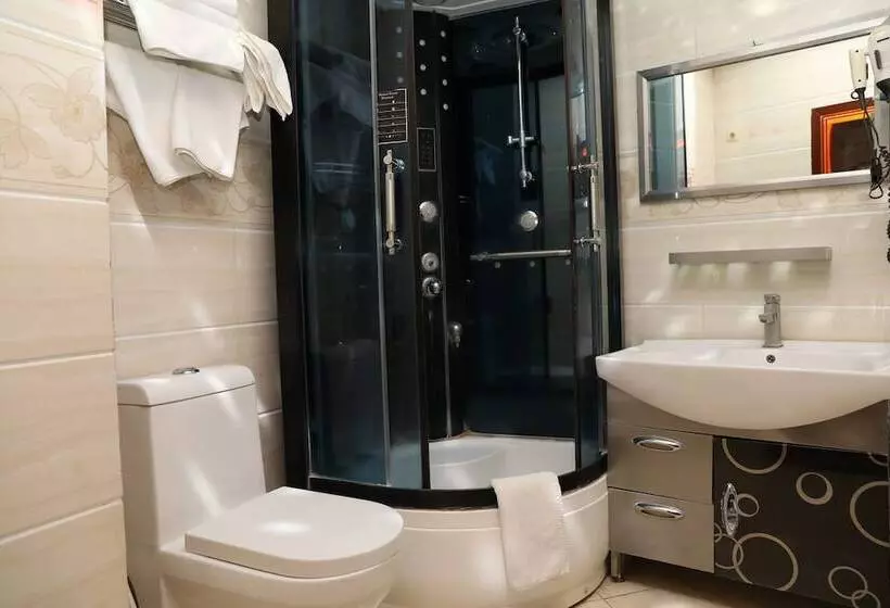 هتل Kerawud International