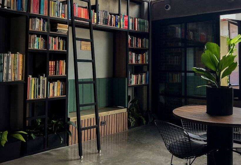 هتل Los Patios Cool Living