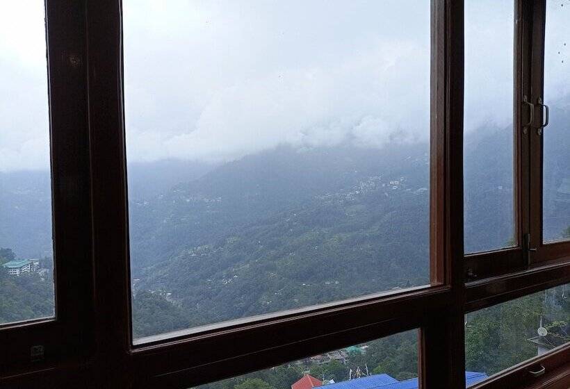 Hotel Mash Denzong Shiron