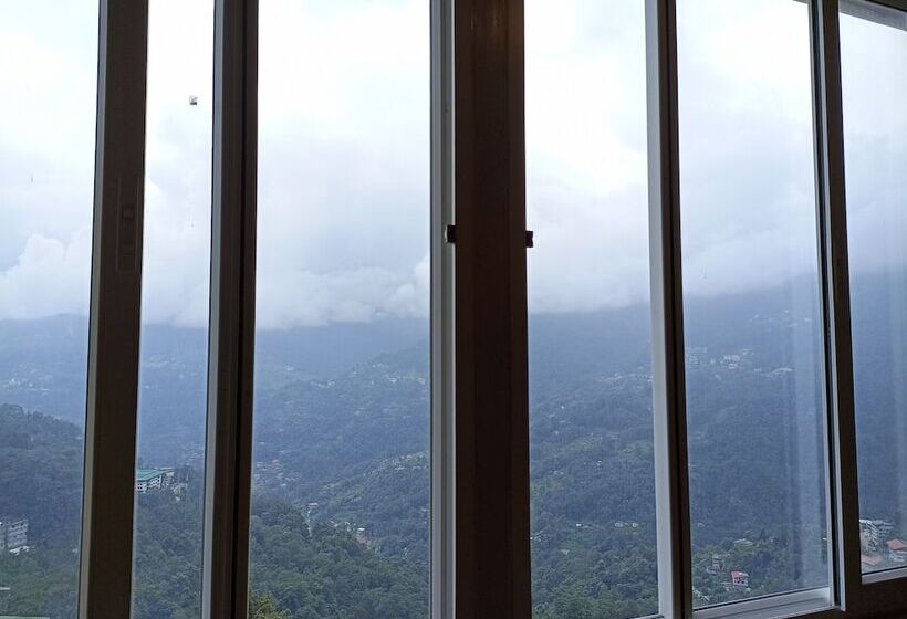 Hotel Mash Denzong Shiron