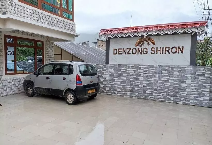 Hotelli Mash Denzong Shiron