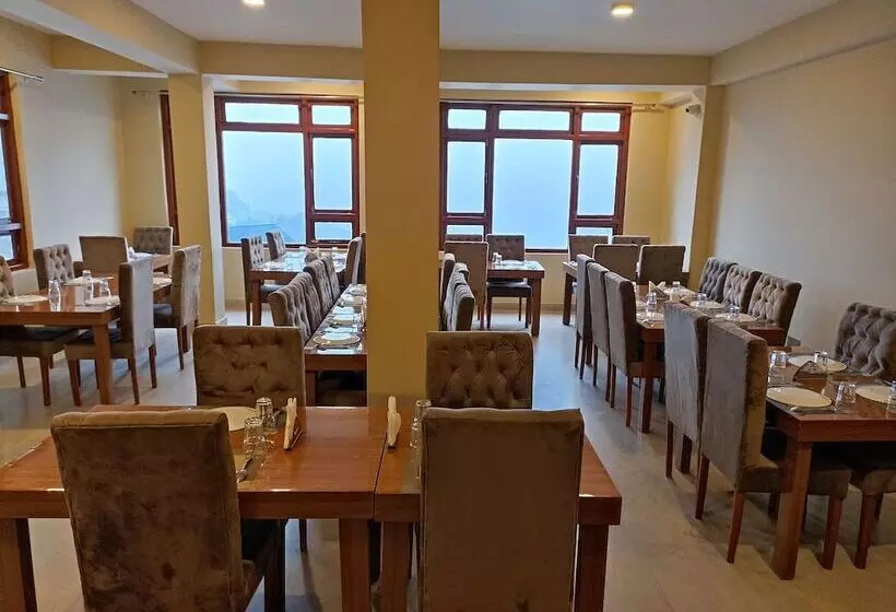 Hotelli Mash Denzong Shiron