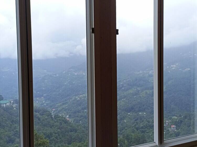 Hotel Mash Denzong Shiron