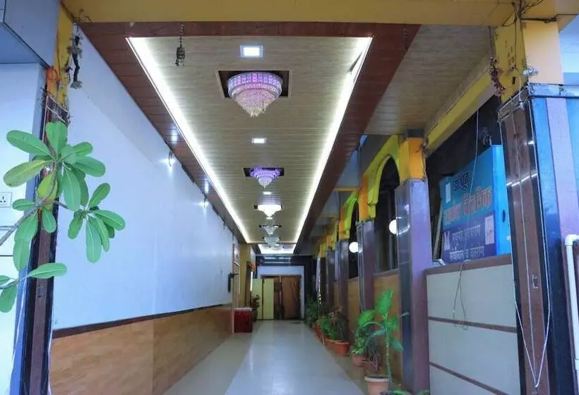 Hotelli Mayura Lodge Residency