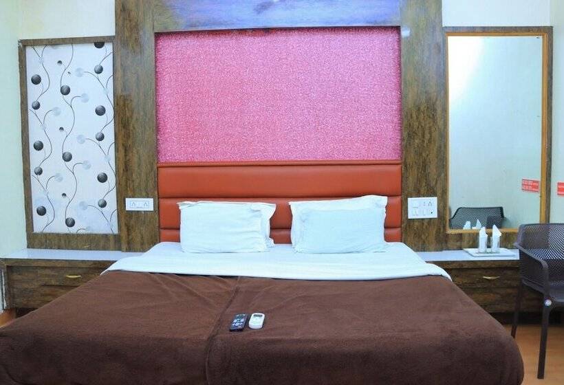 ホテル Mayura Lodge Residency