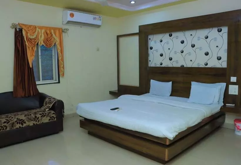 Hotelli Mayura Lodge Residency