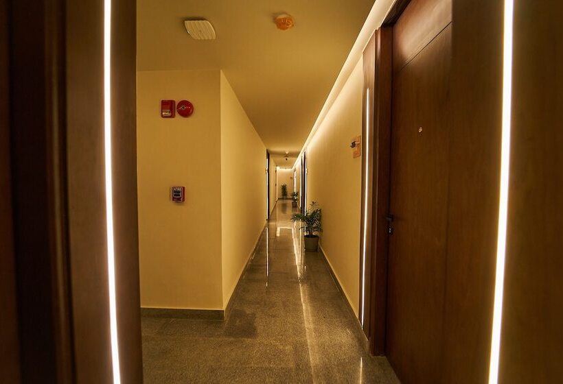 酒店 New Pyramid Front