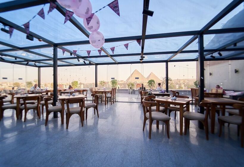 酒店 New Pyramid Front