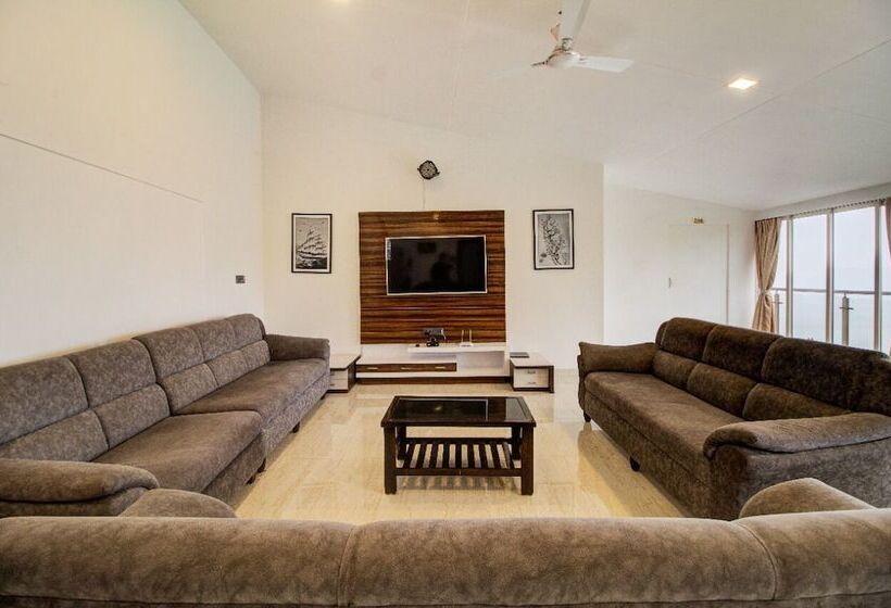 Отель Nivanta By Royara