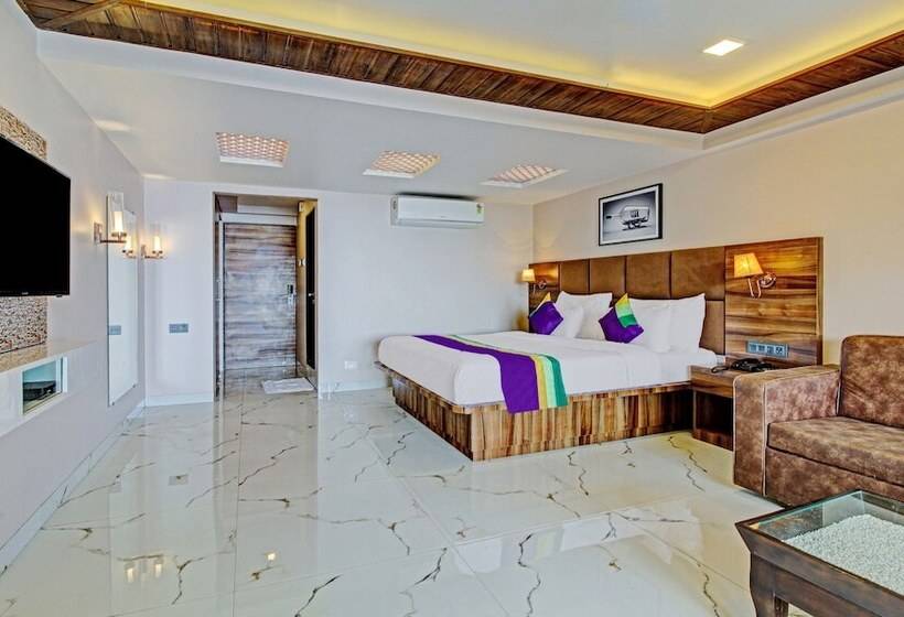 Отель Nivanta By Royara