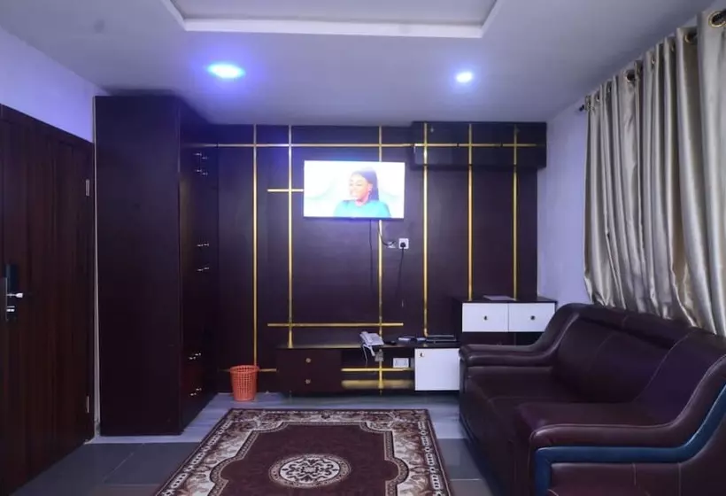 هتل Nobis Apartments