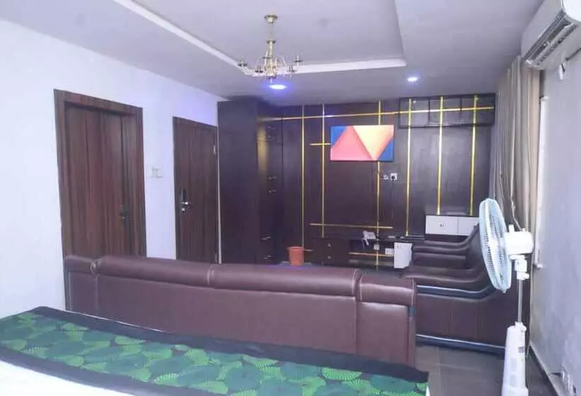 هتل Nobis Apartments