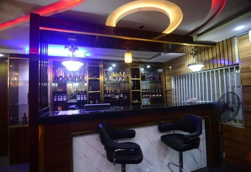 هتل Nobis Apartments