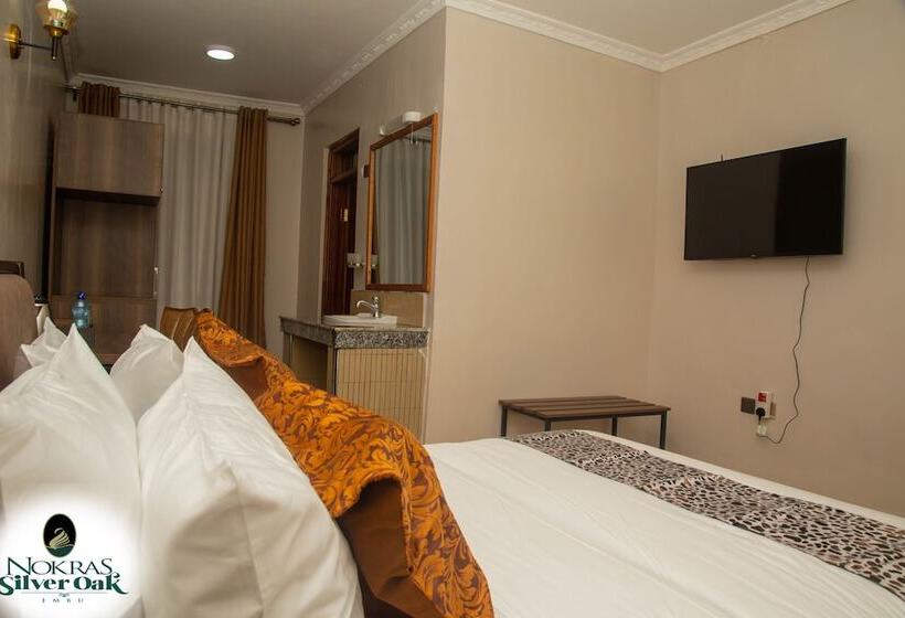 هتل Nokras Silver Oak Embu
