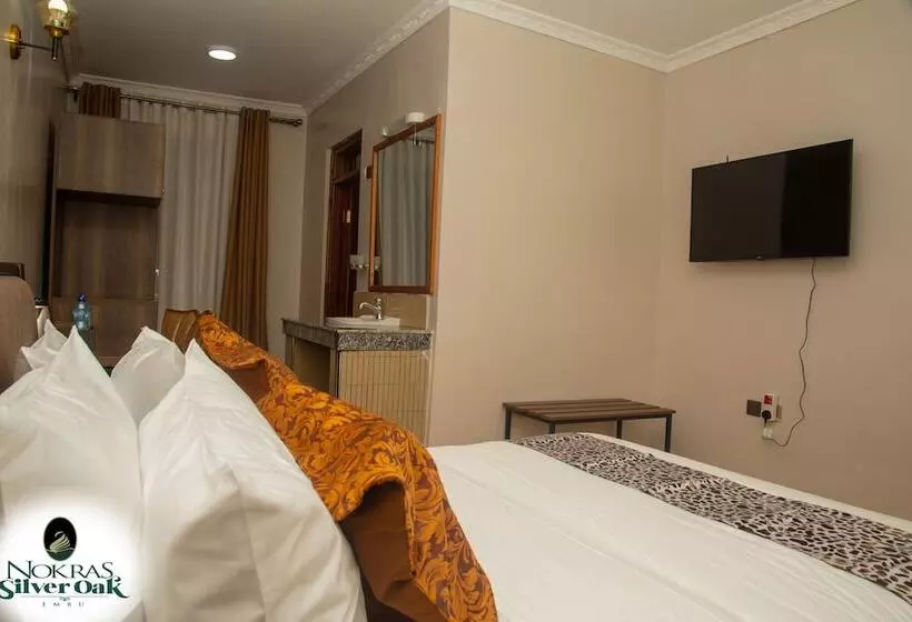 هتل Nokras Silver Oak Embu