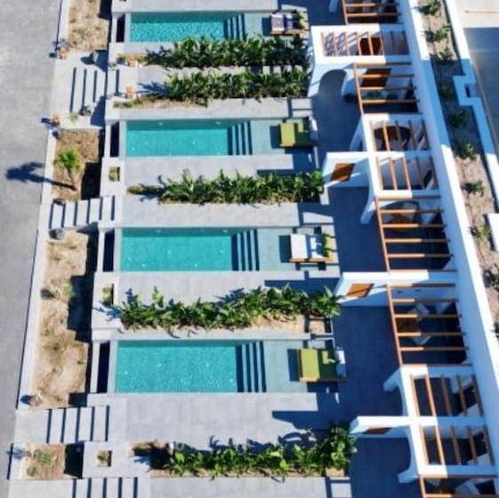 هتل Numa Santorini