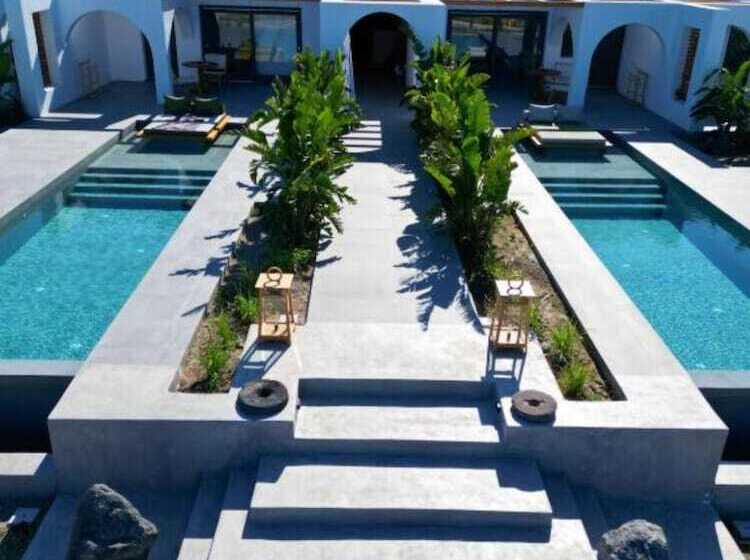 هتل Numa Santorini